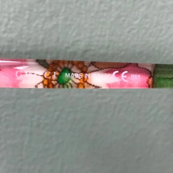 Gucci Rx Glasses - Picture 6 of 9